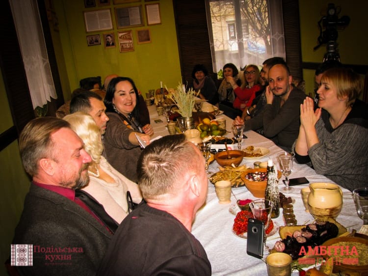 "Амбітна Пані" на засіданні клубу подільської кухні в «Ресторації Шпігеля»